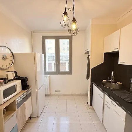 Daire Les Arenes De - Centre 10 Min Gare -parking- 2