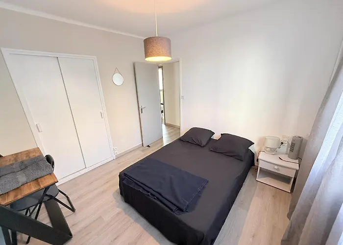 Appartement Les Arènes De - Centre 10 Min Gare -parking- 2 Nîmes