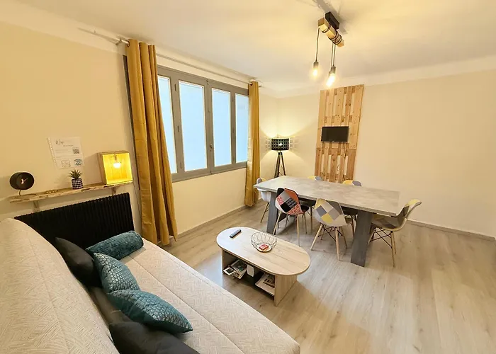 Les Arenes De - Centre 10 Min Gare -parking- 2 Apartamento *